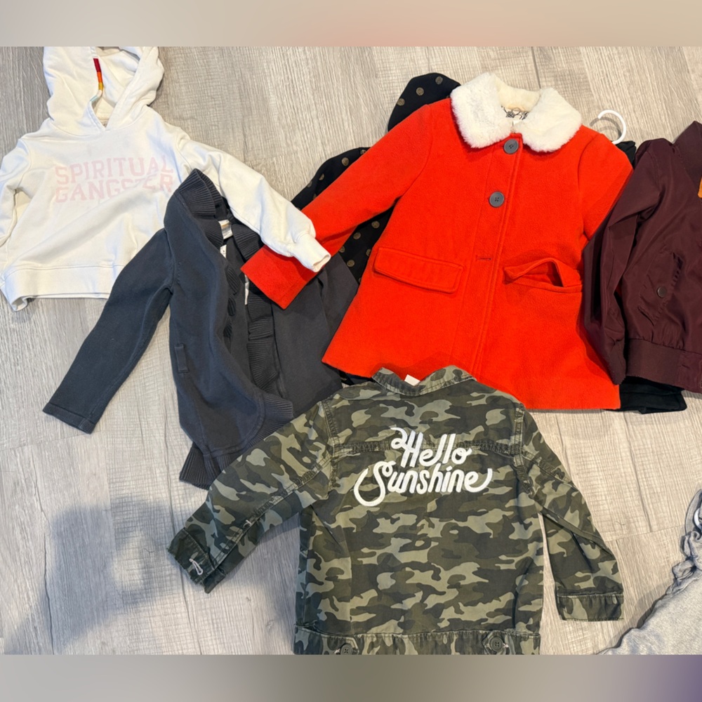 26 piece girls clothing lot size 4T